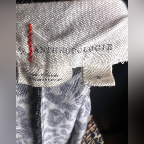 Anthropologie Leopard Pull-On Pants.  Size Small - Picture 10 of 10